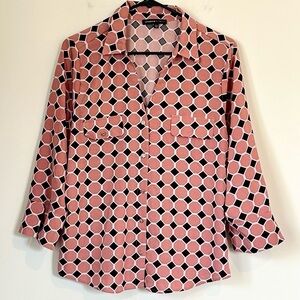 Adrienne Vittadini Pink and Black Geometric Button Down Shirt - Size: Large